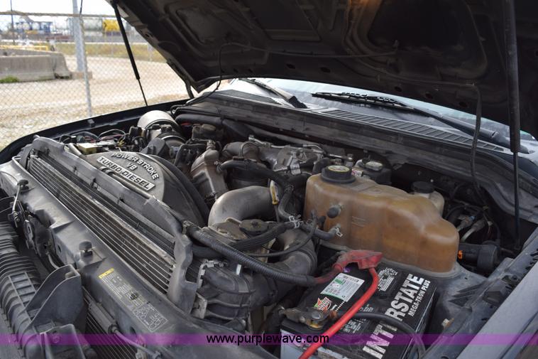 image for item K2329 2008 Ford F250 Super Duty XLT Crew Cab pickup truck