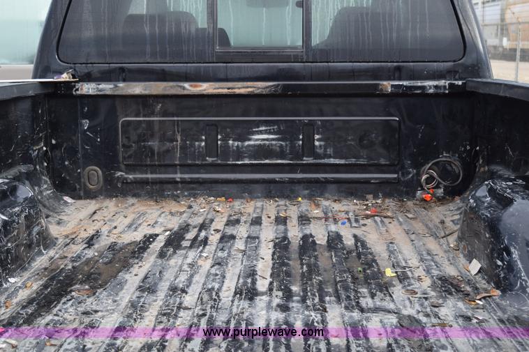 image for item K2329 2008 Ford F250 Super Duty XLT Crew Cab pickup truck