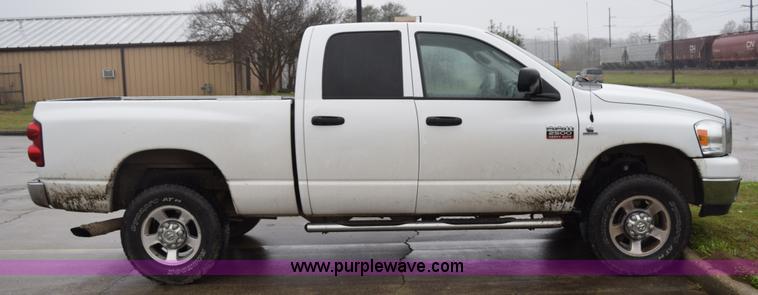 image for item K2366 2008 Dodge Ram 2500 pickup truck