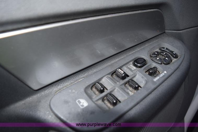 image for item K2366 2008 Dodge Ram 2500 pickup truck