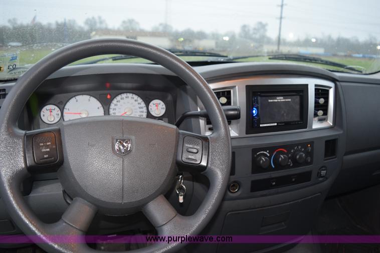 image for item K2366 2008 Dodge Ram 2500 pickup truck