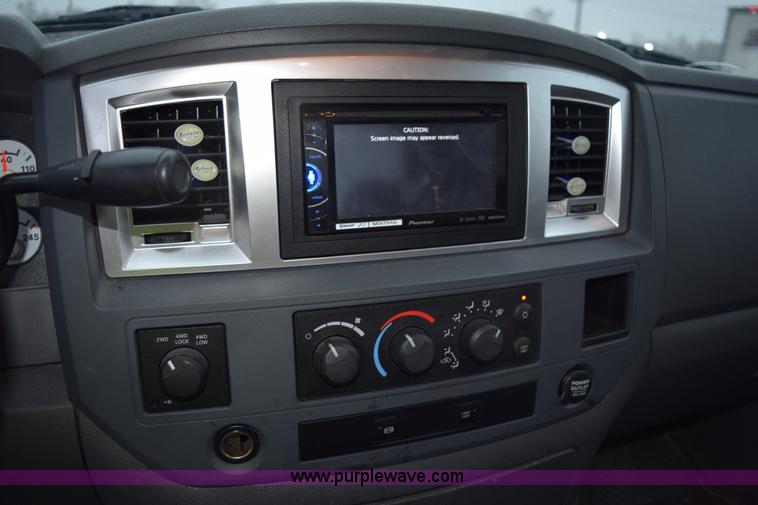 image for item K2366 2008 Dodge Ram 2500 pickup truck