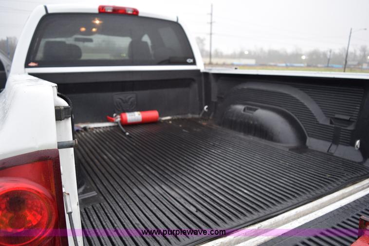 image for item K2366 2008 Dodge Ram 2500 pickup truck