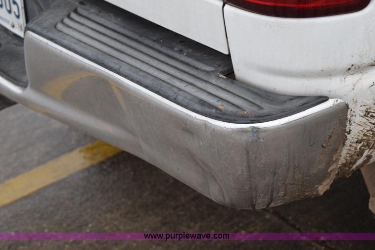 image for item K2366 2008 Dodge Ram 2500 pickup truck