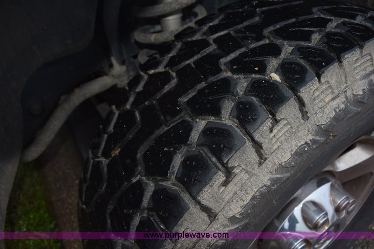 image for item K2366 2008 Dodge Ram 2500 pickup truck