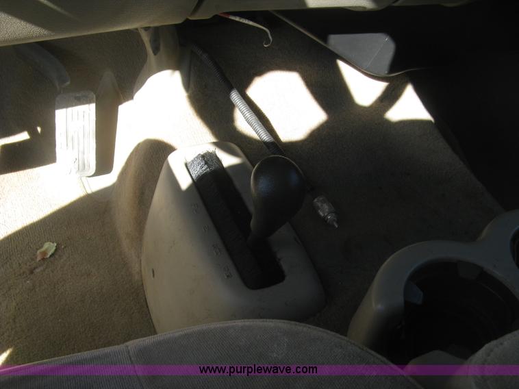 image for item K2858 2003 Chevrolet Silverado 1500 LS Ext. Cab pickup truck