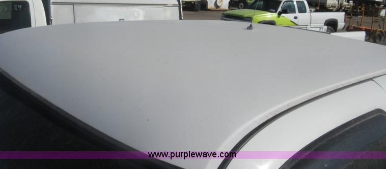 image for item K2858 2003 Chevrolet Silverado 1500 LS Ext. Cab pickup truck