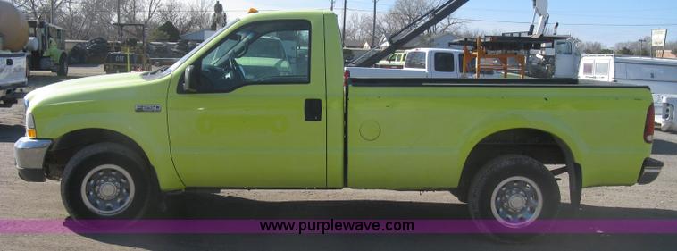 image for item K2862 2003 Ford F250 Super Duty XL pickup truck
