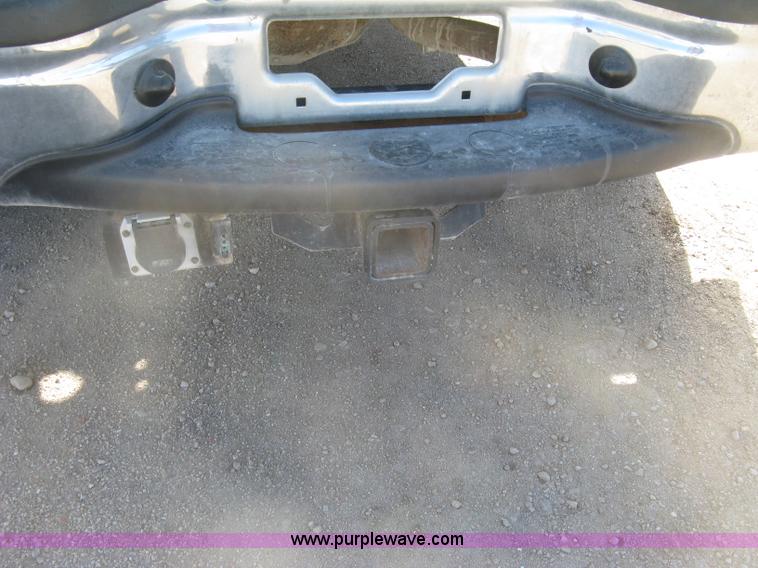 image for item K2862 2003 Ford F250 Super Duty XL pickup truck