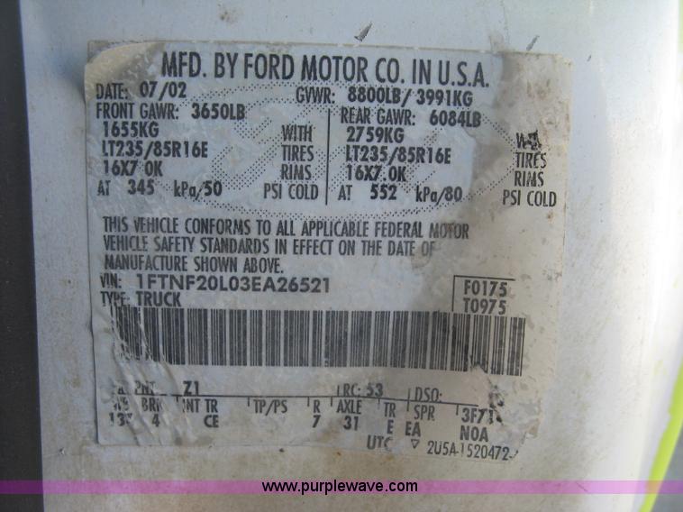 image for item K2863 2003 Ford F250 Super Duty XL pickup truck