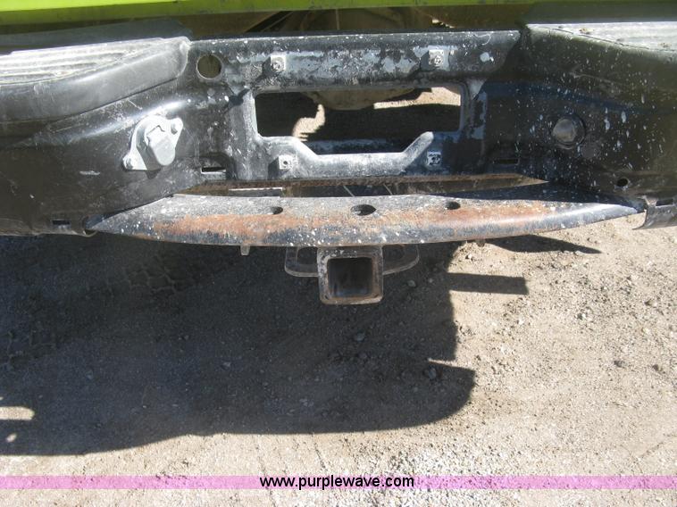 image for item K2863 2003 Ford F250 Super Duty XL pickup truck