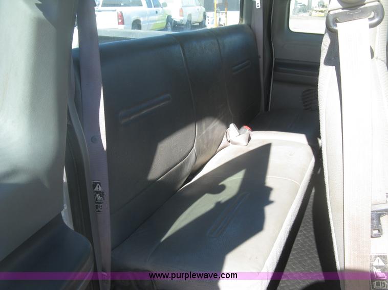 image for item K2864 2001 Ford F350 Super Duty XL SuperCab pickup truck