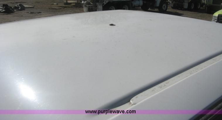 image for item K2864 2001 Ford F350 Super Duty XL SuperCab pickup truck