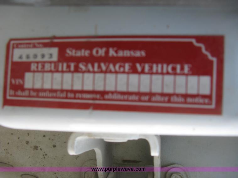 image for item K2865 2005 Ford F350 Super Duty XL Crew Cab pickup truck