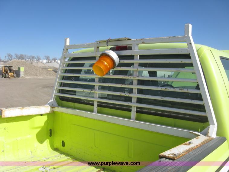 image for item K2865 2005 Ford F350 Super Duty XL Crew Cab pickup truck