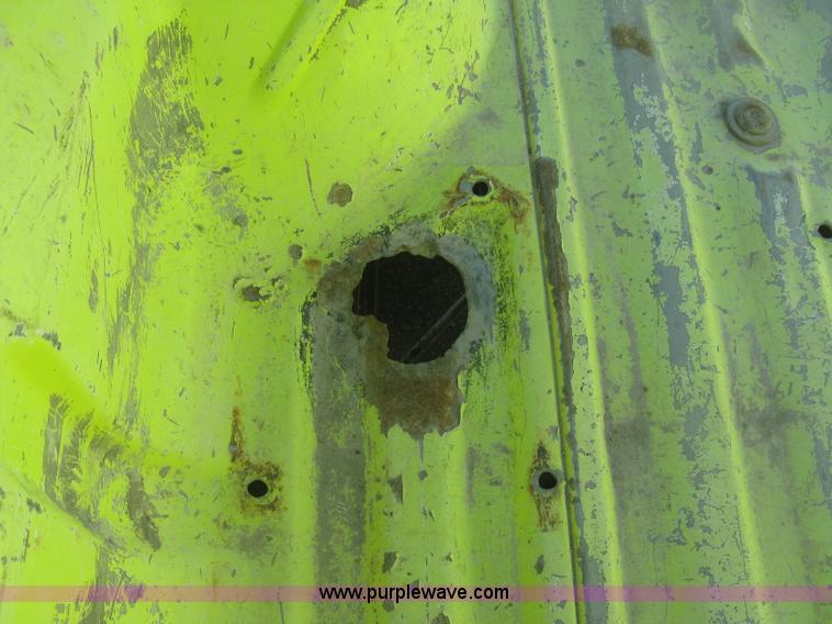 image for item K2865 2005 Ford F350 Super Duty XL Crew Cab pickup truck