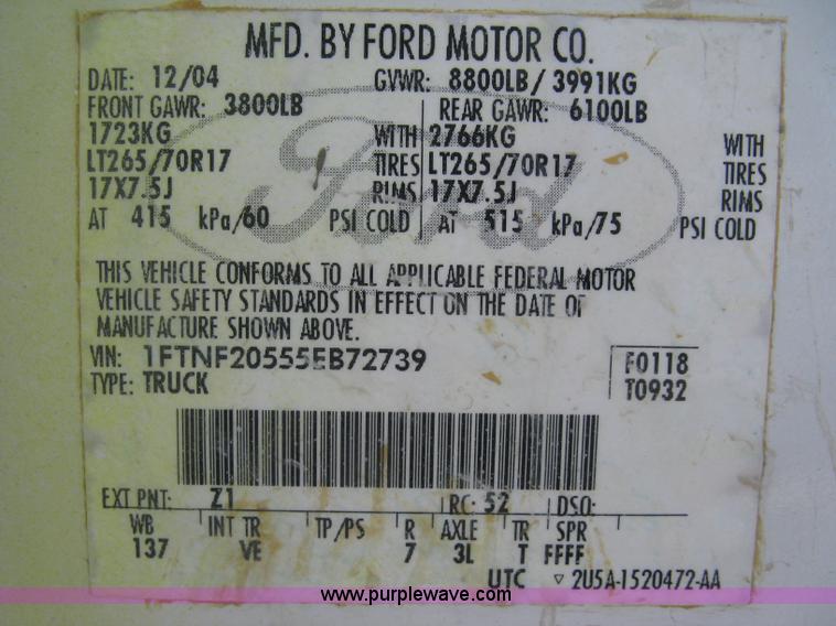 image for item K2870 2005 Ford F250 Super Duty XL pickup truck