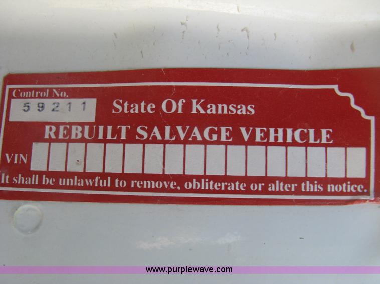 image for item K2870 2005 Ford F250 Super Duty XL pickup truck