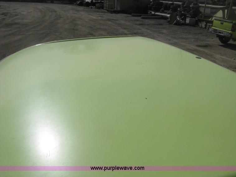 image for item K2870 2005 Ford F250 Super Duty XL pickup truck