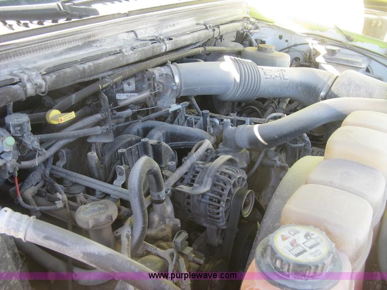 image for item K2871 2002 Ford F250 Super Duty XL SuperCab pickup truck