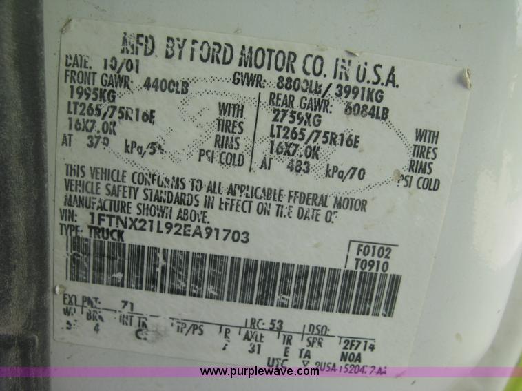 image for item K2871 2002 Ford F250 Super Duty XL SuperCab pickup truck