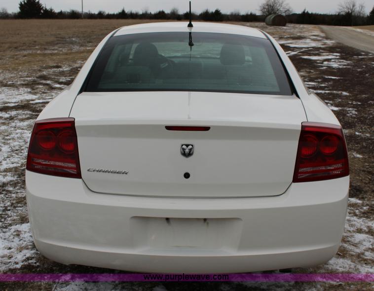 image for item K2902 2008 Dodge Charger SE