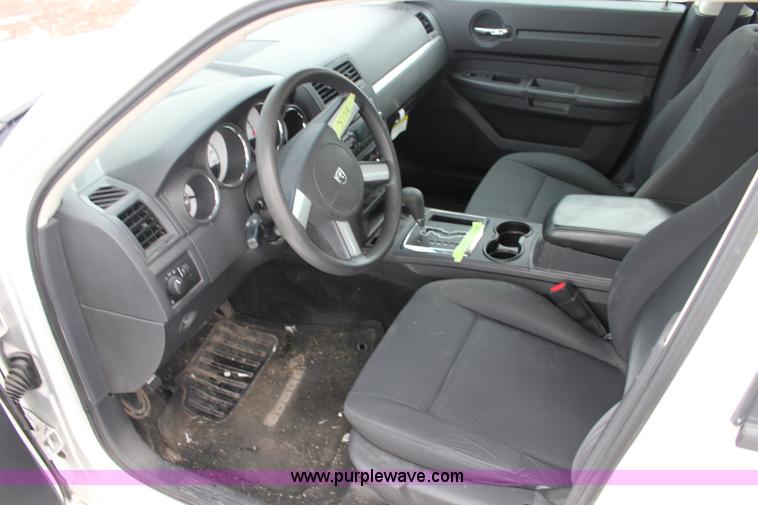 image for item K2902 2008 Dodge Charger SE