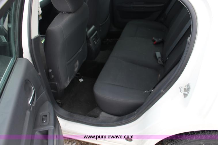 image for item K2902 2008 Dodge Charger SE