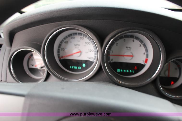 image for item K2902 2008 Dodge Charger SE