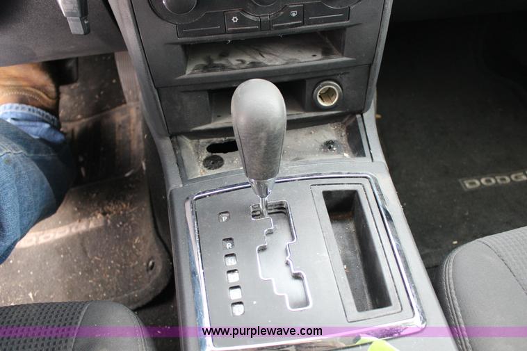 image for item K2902 2008 Dodge Charger SE