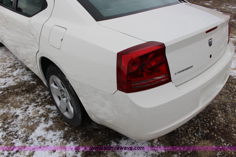 image for item K2902 2008 Dodge Charger SE