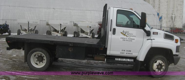 image for item K2926 2003 GMC C4500 flatbed truck