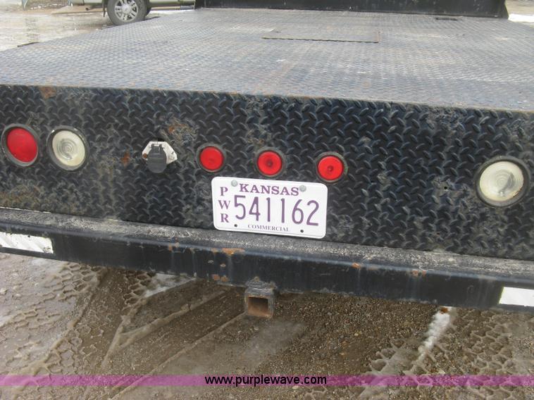 image for item K2926 2003 GMC C4500 flatbed truck