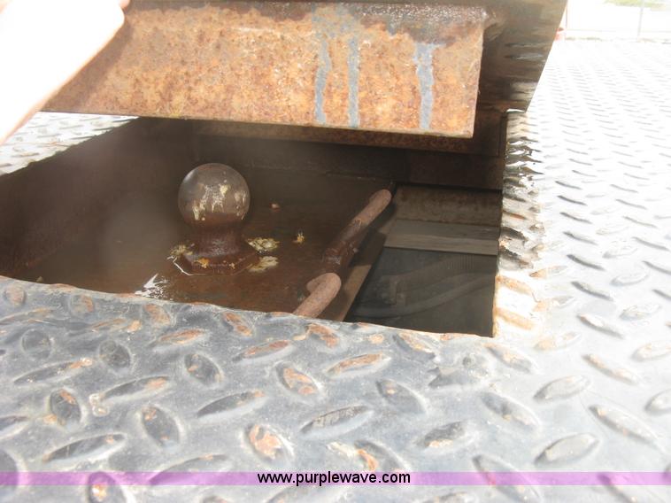 image for item K2926 2003 GMC C4500 flatbed truck