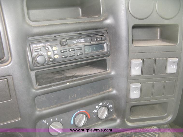 image for item K2926 2003 GMC C4500 flatbed truck