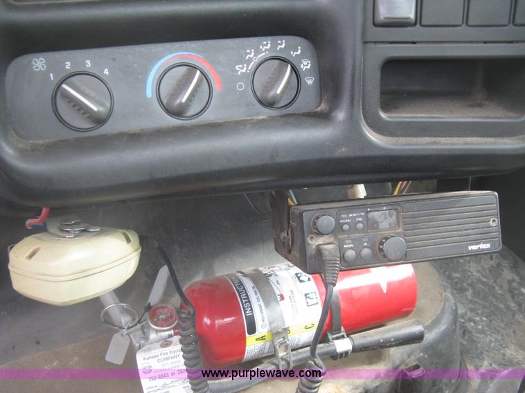 image for item K2926 2003 GMC C4500 flatbed truck