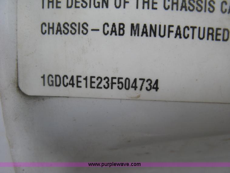 image for item K2926 2003 GMC C4500 flatbed truck