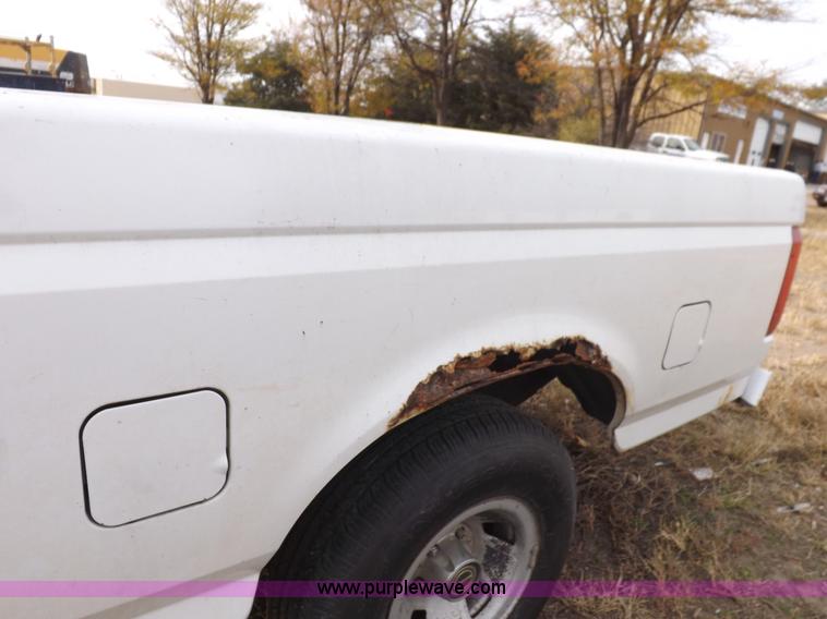 image for item K3000 1995 Ford F150 XL SuperCab pickup truck