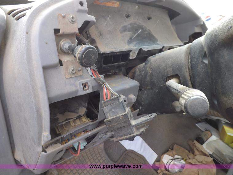 image for item K3000 1995 Ford F150 XL SuperCab pickup truck