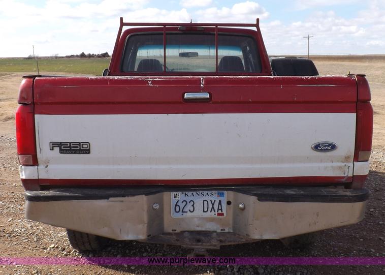 image for item K3202 1997 Ford F250 Super Duty XL SuperCab pickup truck