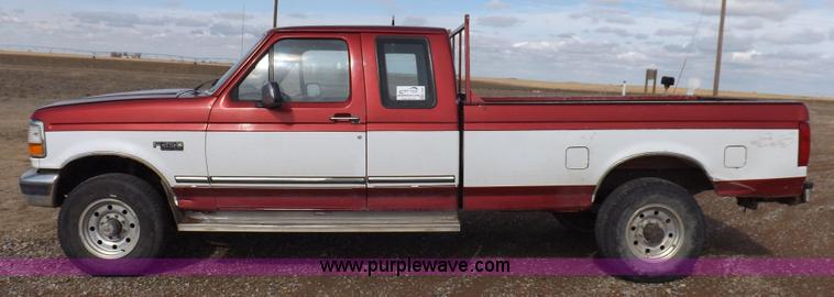 image for item K3202 1997 Ford F250 Super Duty XL SuperCab pickup truck