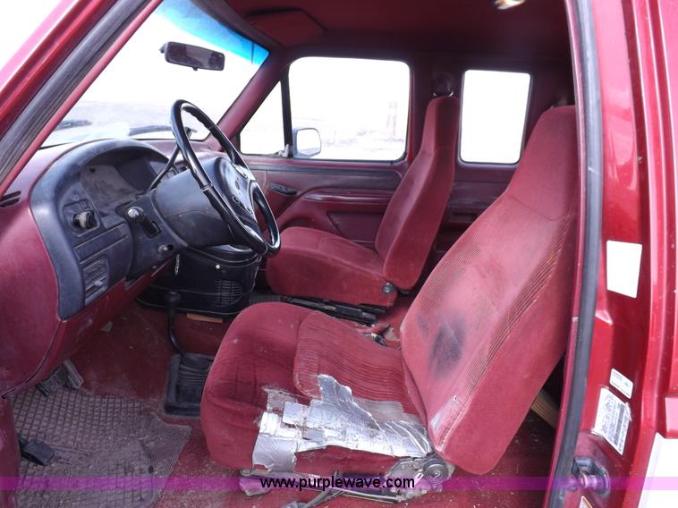 image for item K3202 1997 Ford F250 Super Duty XL SuperCab pickup truck