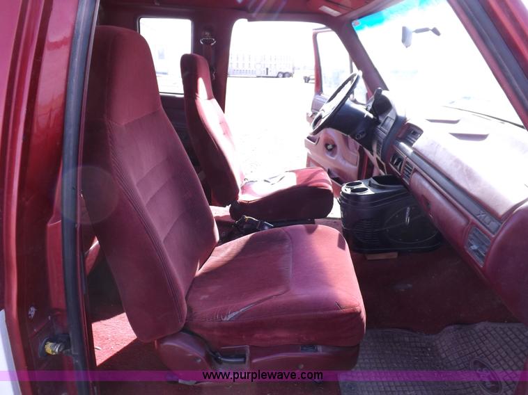 image for item K3202 1997 Ford F250 Super Duty XL SuperCab pickup truck