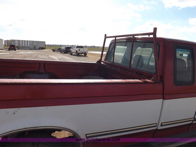 image for item K3202 1997 Ford F250 Super Duty XL SuperCab pickup truck