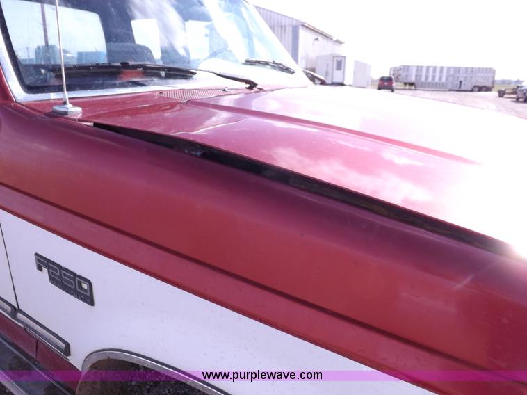 image for item K3202 1997 Ford F250 Super Duty XL SuperCab pickup truck