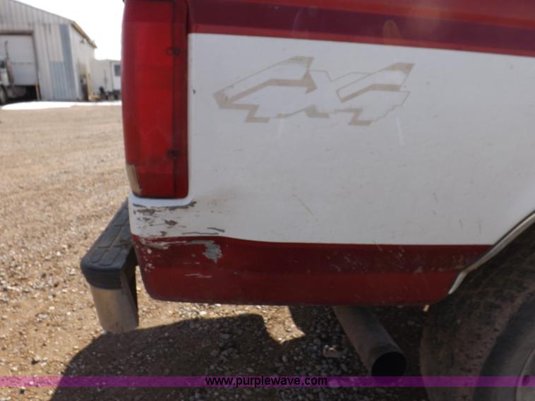 image for item K3202 1997 Ford F250 Super Duty XL SuperCab pickup truck