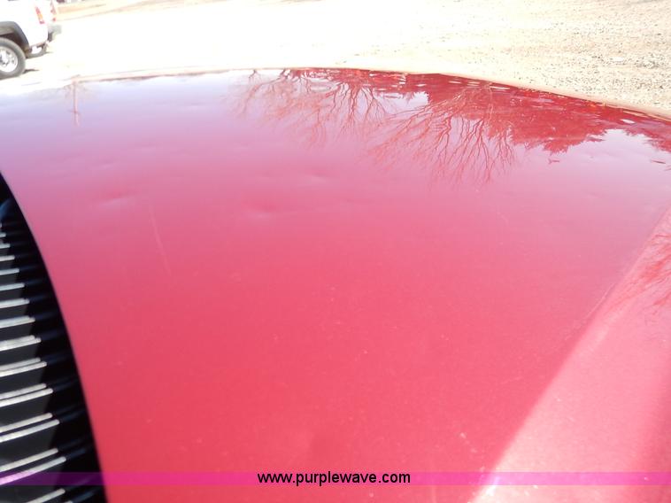 image for item K7298 2004 Chevrolet Silverado 1500 LS Ext. Cab pickup truck