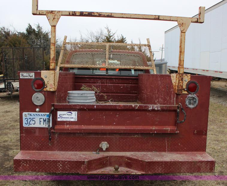 image for item L6572 1991 Ford F250 HD XLT Lariat SuperCab utility truck