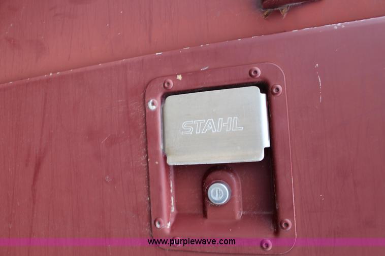 image for item L6572 1991 Ford F250 HD XLT Lariat SuperCab utility truck