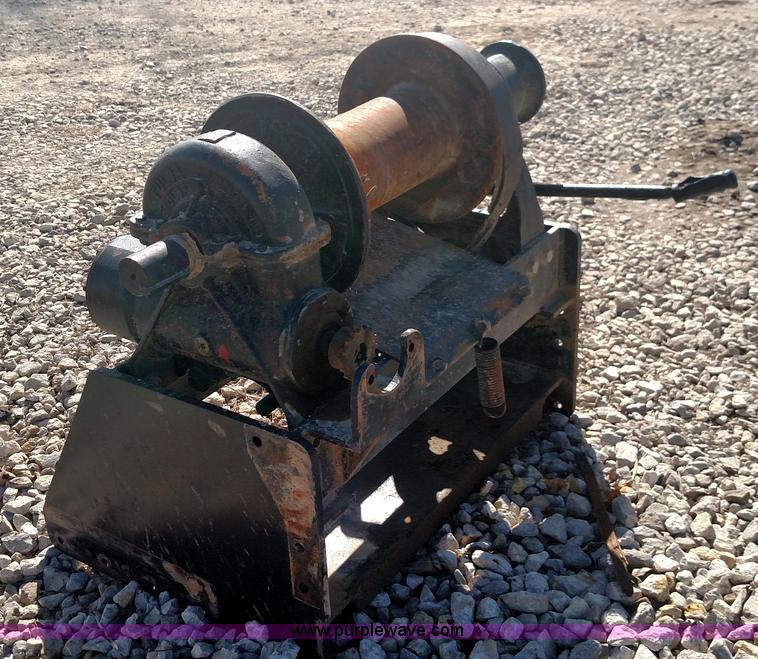 image for item L6621 (2) Tulsa winches